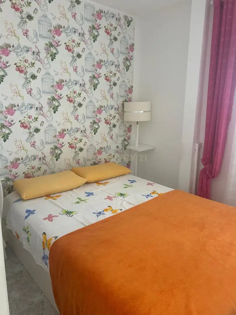 Habitación de Apartamento en venta en Calpe / Calp con Aire acondicionado, Jardín privado y Microondas