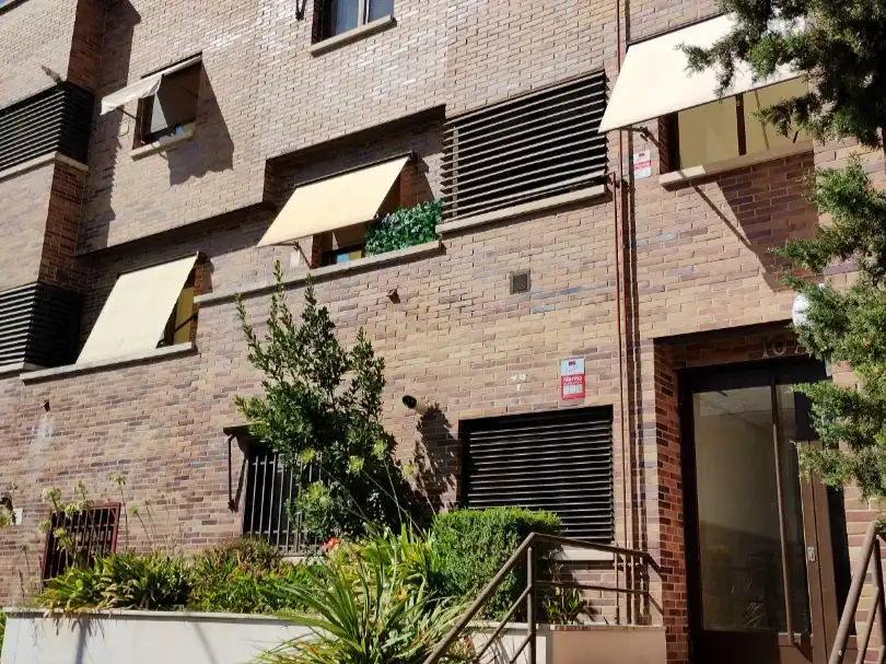 Vista exterior de Piso en venta en  Madrid Capital con Terraza