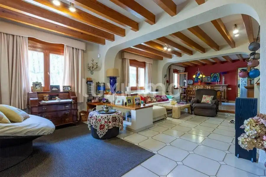 Wohnzimmer von Haus oder Chalet zum Verkauf in Finestrat mit Terrasse, Abstellraum und Schwimmbad