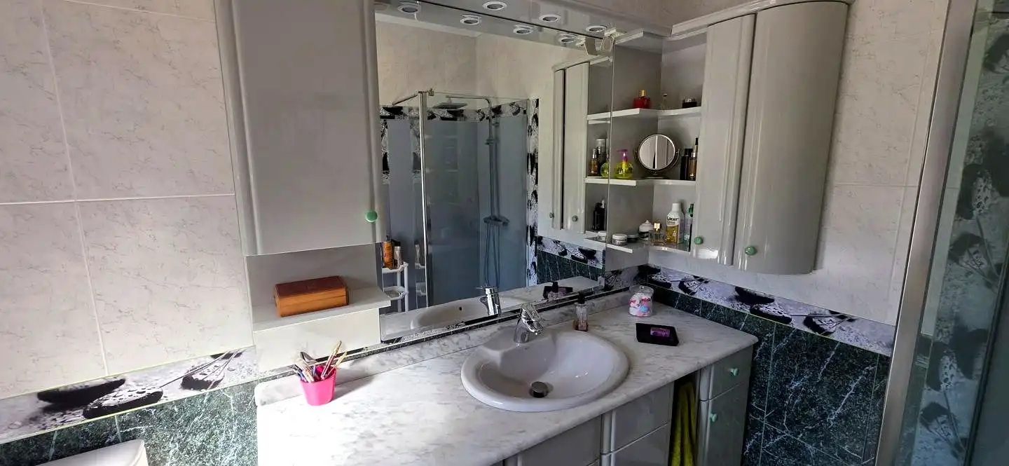 Bathroom of Houses for sale in Valdés - Luarca  with Heating, Private garden and Parquet flooring