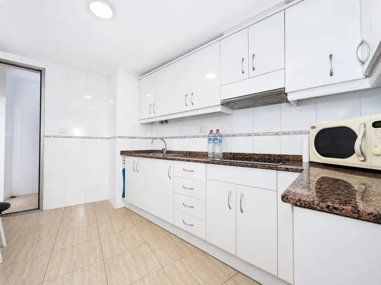 Cuina de Apartament en venda en El Campello amb Aire condicionat, Terrassa i Traster