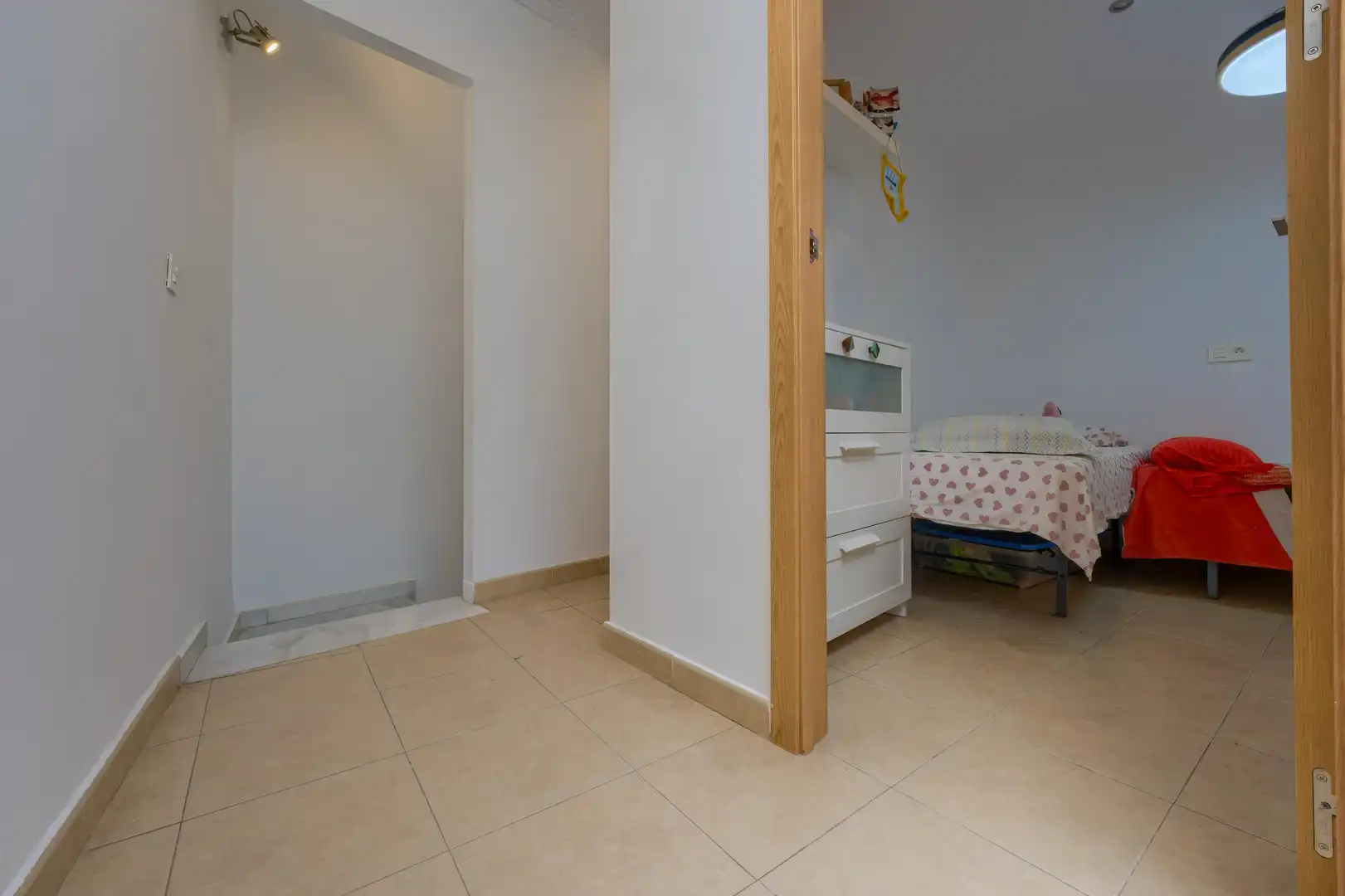 Maison jumelée à vendre à 15 Calle Santiago Ramón y Cajal #15, imagen 5