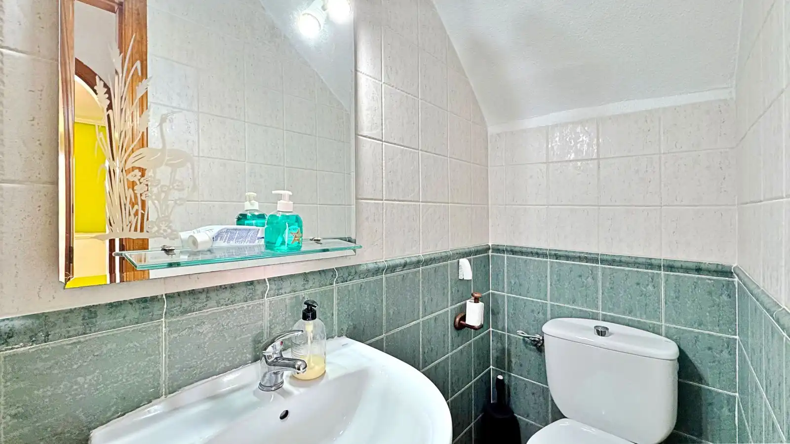 Baño de Casa o chalet en venta en Orihuela con Aire acondicionado, Calefacción y Jardín privado
