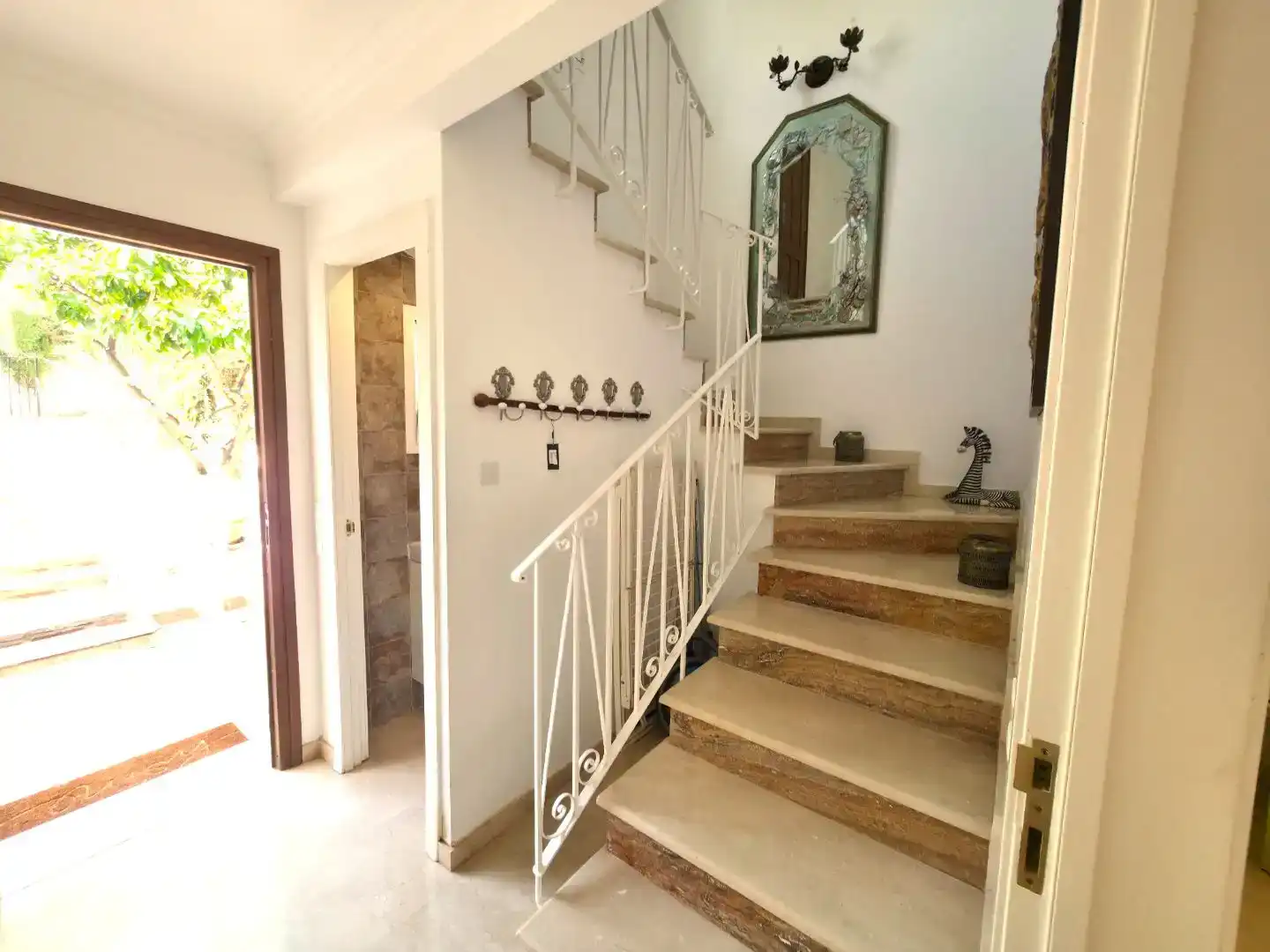 Casa adosada en venda en Marbella amb Aire condicionat i Balcó