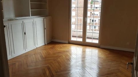 Foto 3 de Piso en venta en Plaza Luis Hauzeur, 2, El Parque - Zapatón, Torrelavega