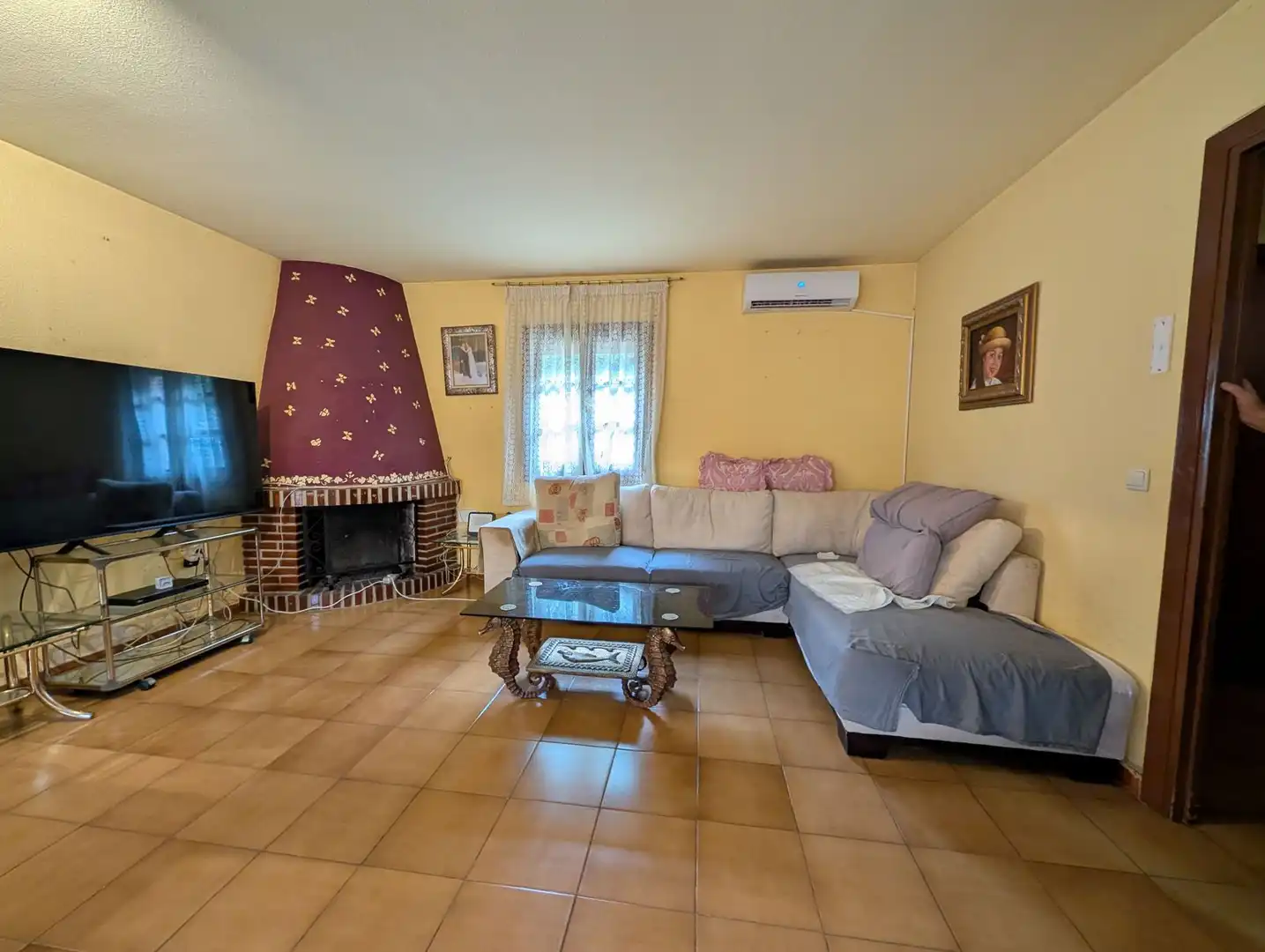 Adosado con terraza en venta en Salvador Dali