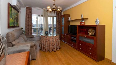 Foto 5 de Piso en venta en Valdepasillas - La Paz - Huerta Rosales, Badajoz Capital