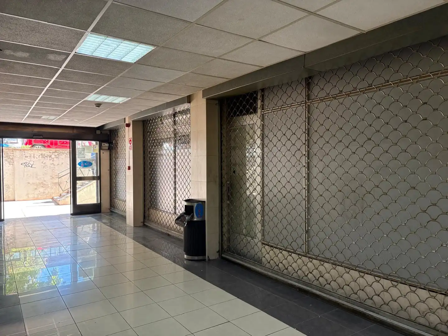 Business premises for sale in Universidad, imagen 2