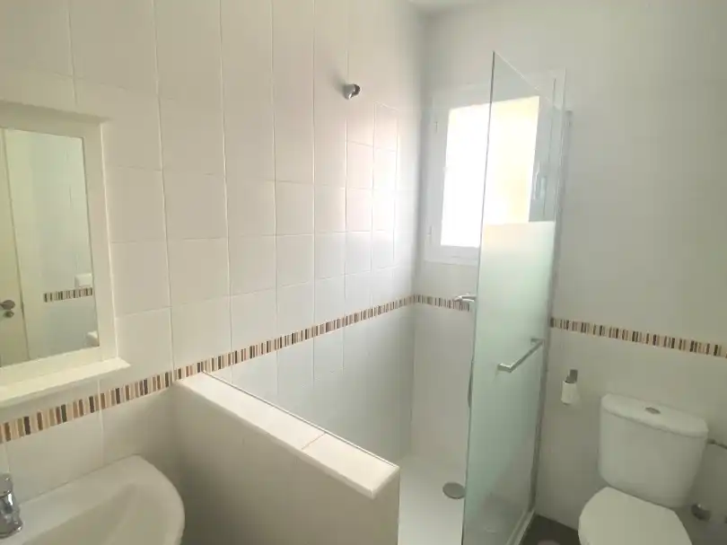 Badezimmer von Wohnung zur Miete in Málaga Capital