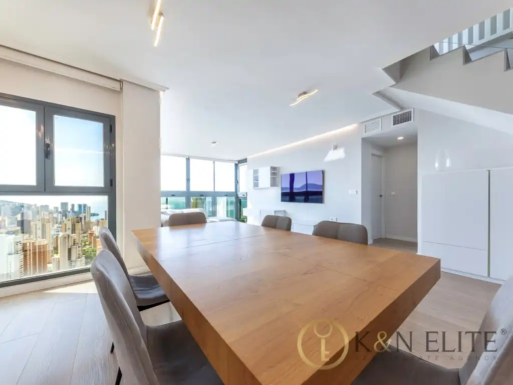 Attic for rent in Benidorm  with Air Conditioner, Private garden and Swimming Pool