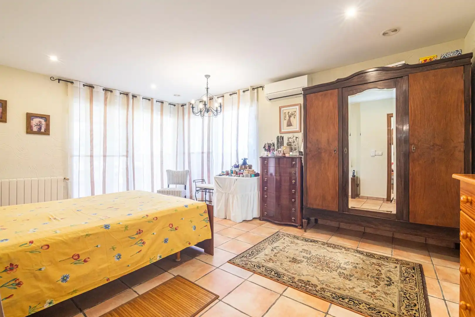 Bedroom of Houses for sale in Elche / Elx  with Air Conditioner, Heating and Private garden