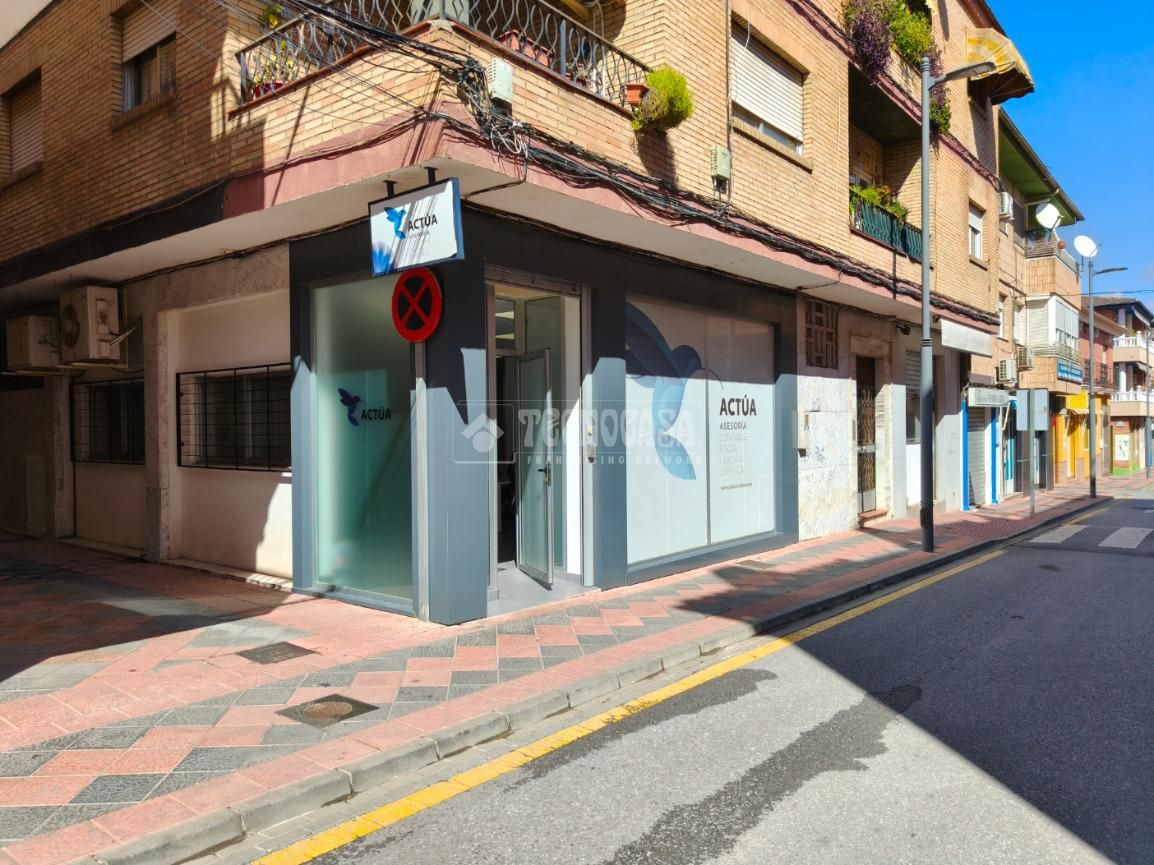 Exterior view of Premises for sale in Armilla  with Air Conditioner