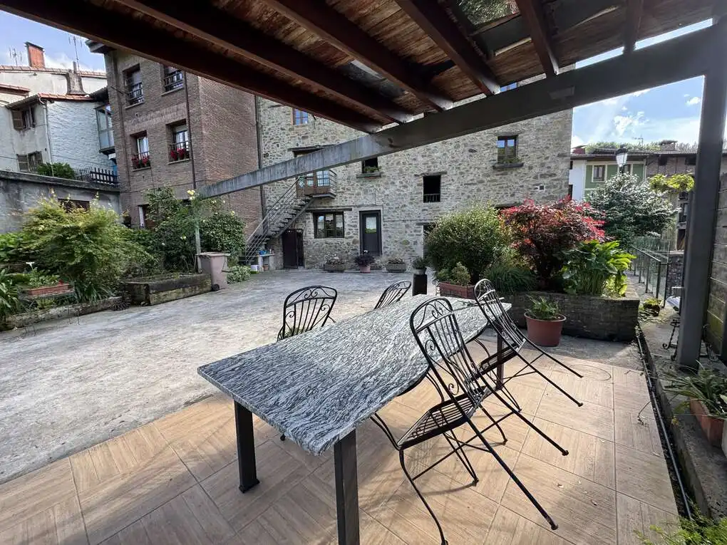 Terraza de Piso en venta en Antzuola con Calefacción, Jardín privado y Terraza