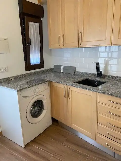 Cocina de Casa o chalet de alquiler en Padiernos con Calefacción y Amueblado