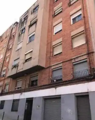 Vista exterior de Piso en venta en Terrassa