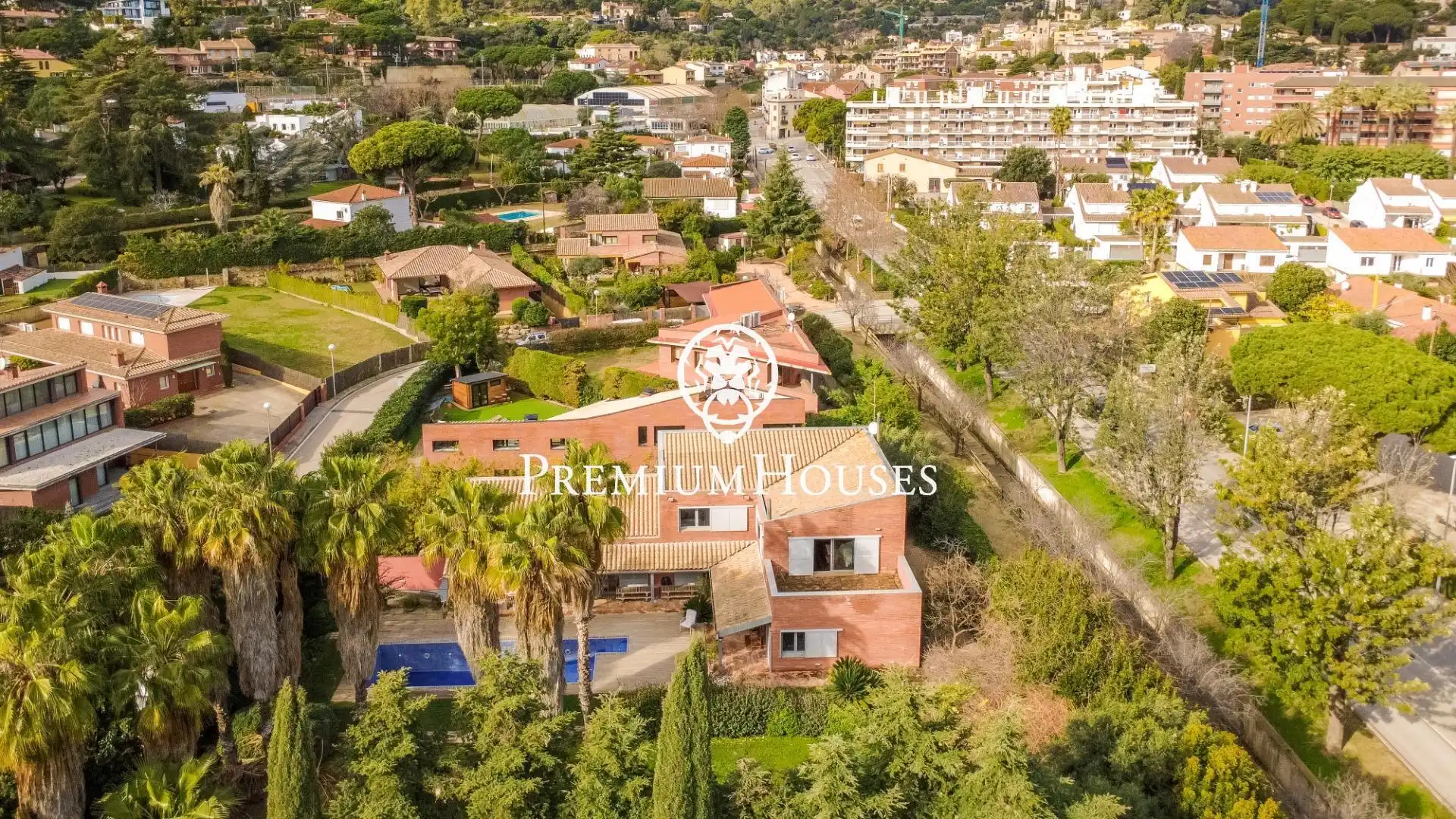 Vista exterior de Casa o xalet en venda en Cabrera de Mar amb Calefacció, Jardí privat i Terrassa
