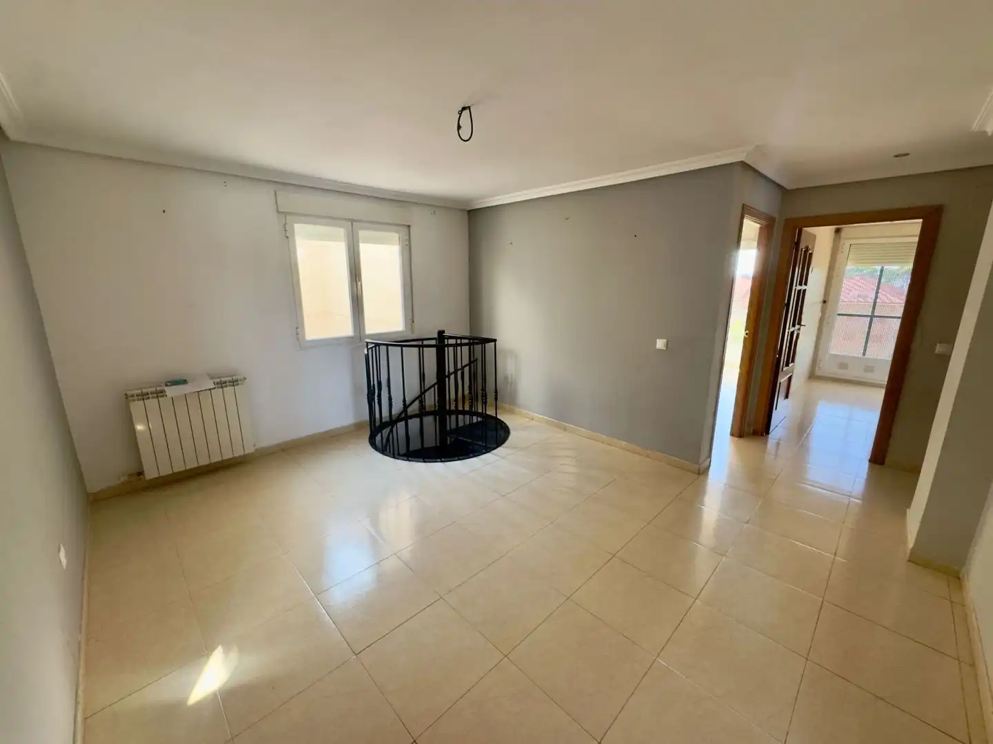 Ático en venta en Valdepeñas con Terraza y Balcón