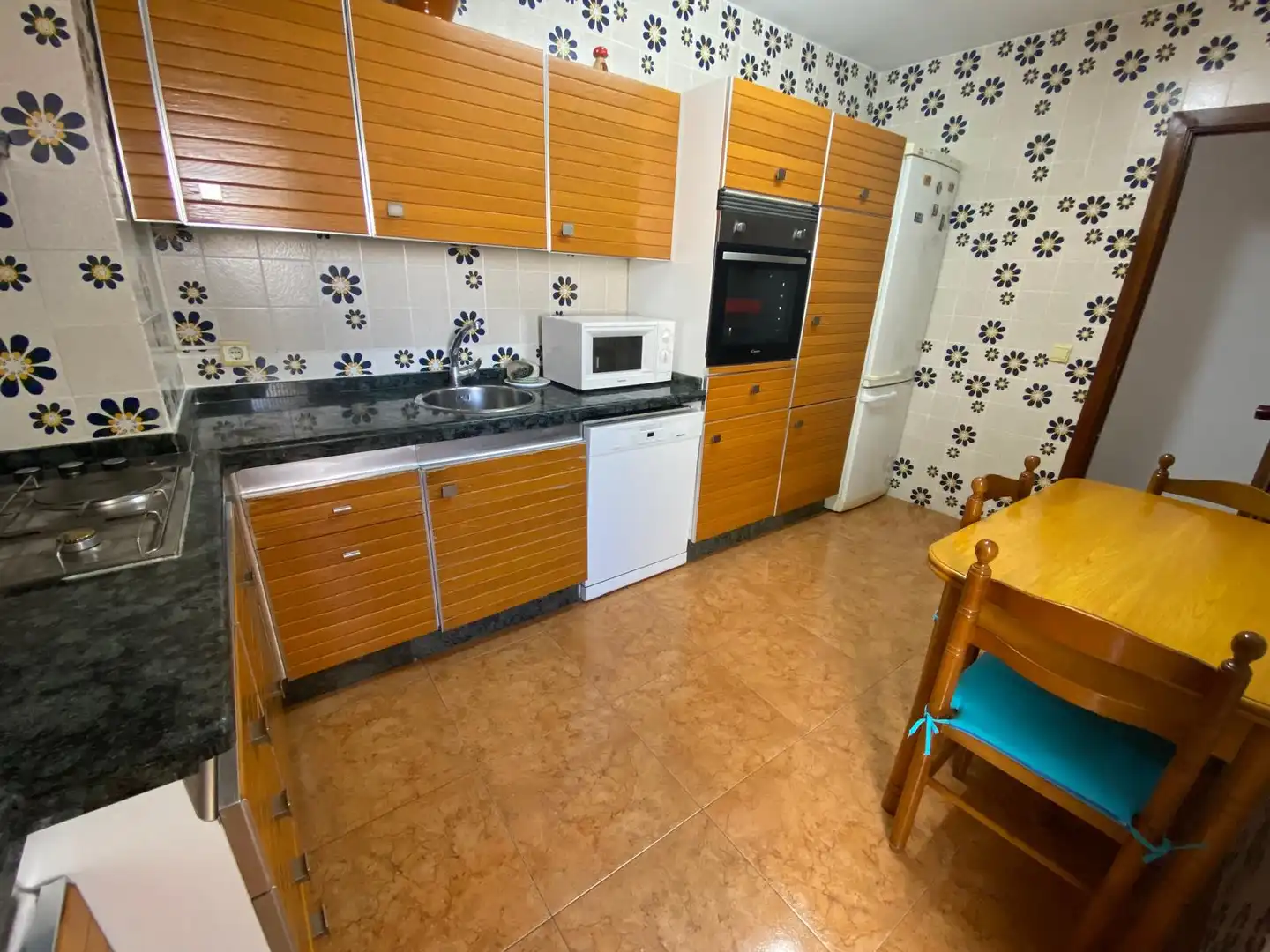 Cocina de Piso de alquiler en Albacete con Aire acondicionado, Calefacción y Parquet