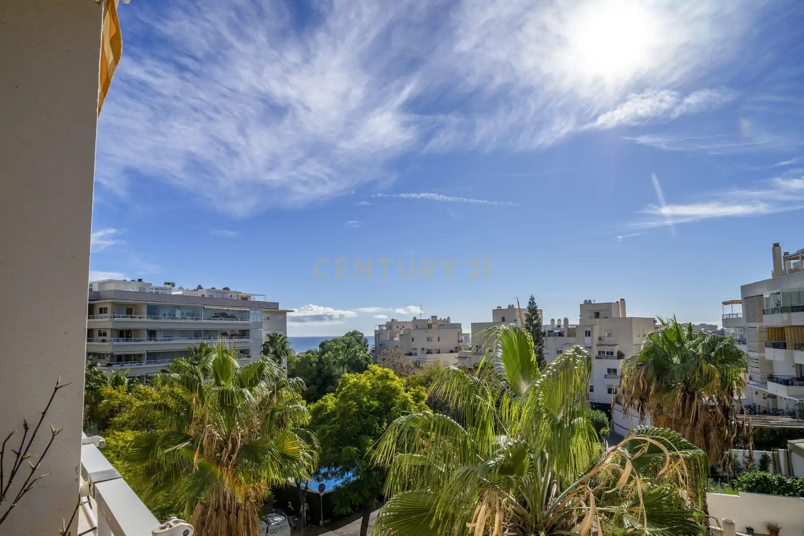 Vista exterior de Pis en venda en Benalmádena amb Forn i Rentadora