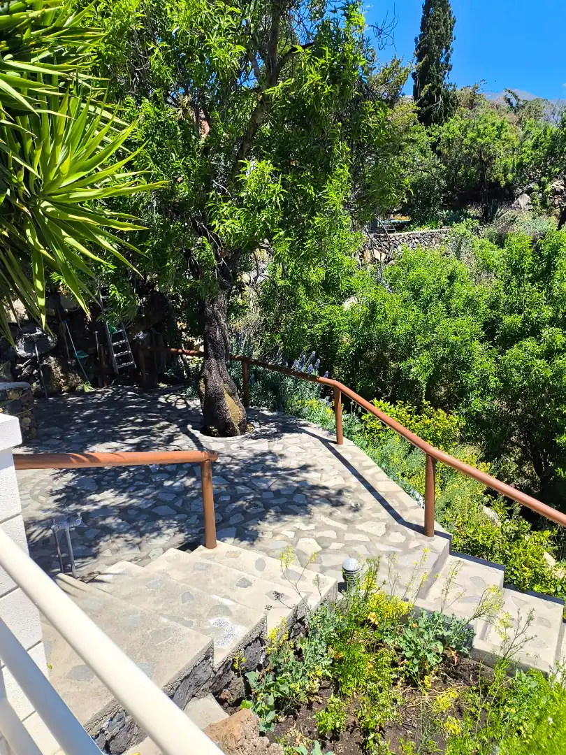 Terrassa de Casa o xalet en venda en El Paso amb Aire condicionat, Calefacció i Jardí privat