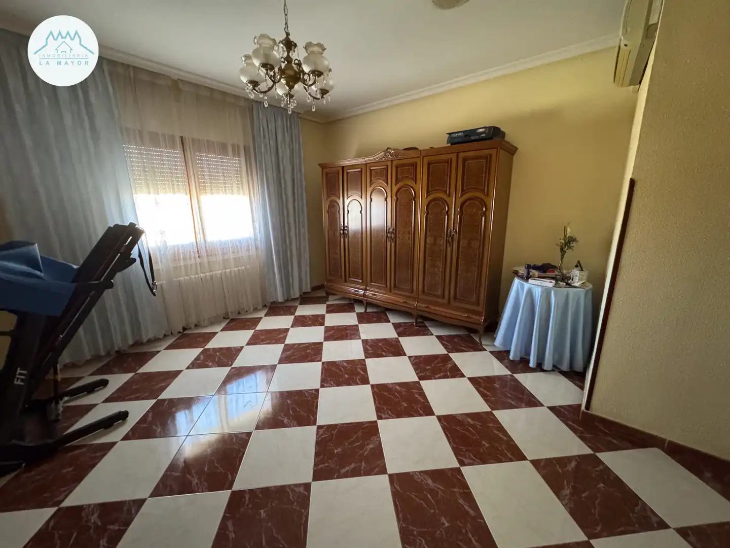 Living room of Houses for sale in Carrión de Calatrava  with Air Conditioner, Terrace and Furnished