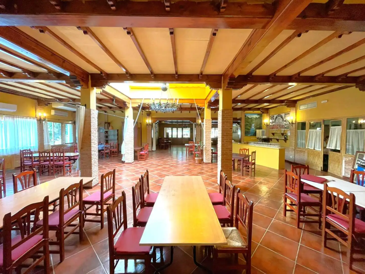 Local comercial en venda a Valdepeñas, imagen 3