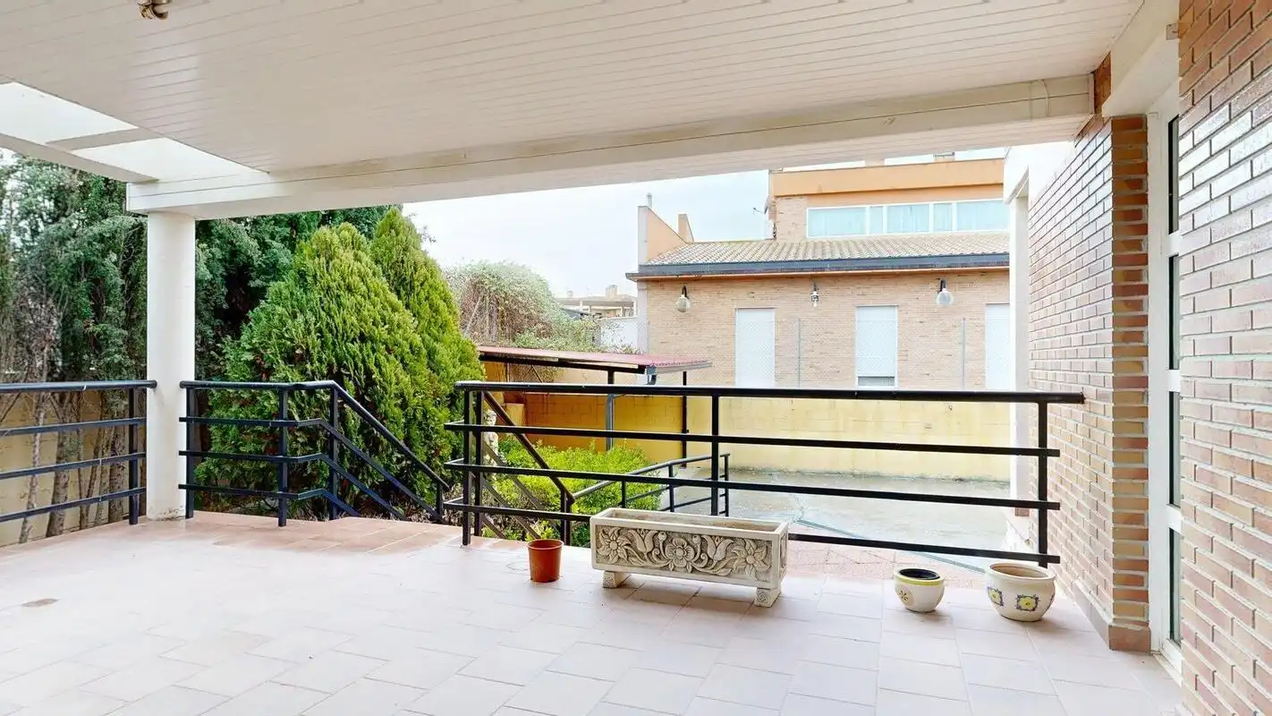 Casa o xalet en venda a Urbanizacion VALDEARENAS, Estación - San Antonio