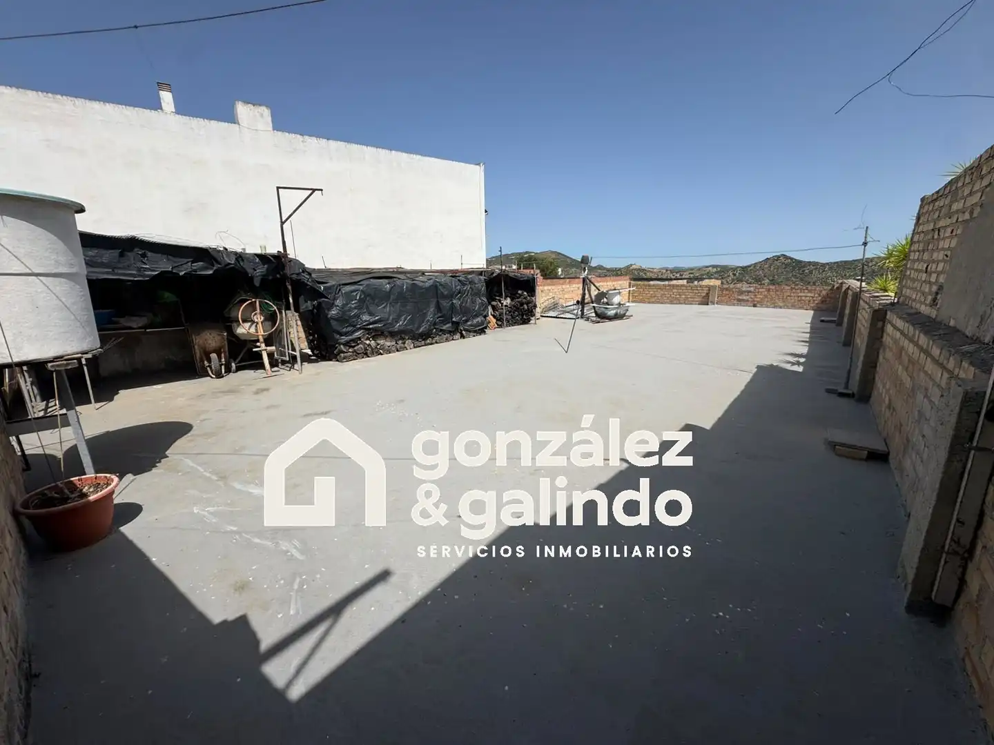 Country homes for sale in Villanueva de San Juan