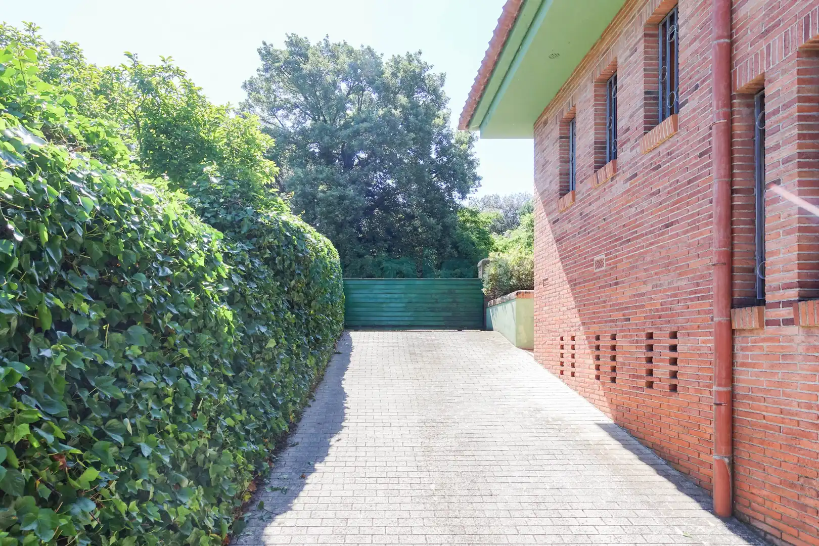Exterior view of Houses for sale in Girona  with Heating, Private garden and Terrace