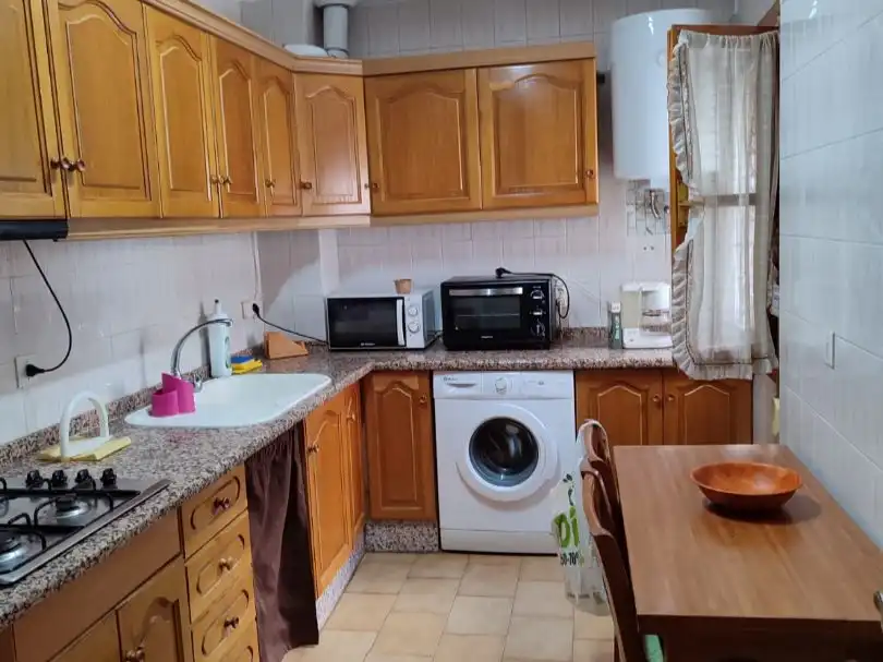 Kitchen of Flat for share in Almagro  with Air Conditioner, Heating and Furnished