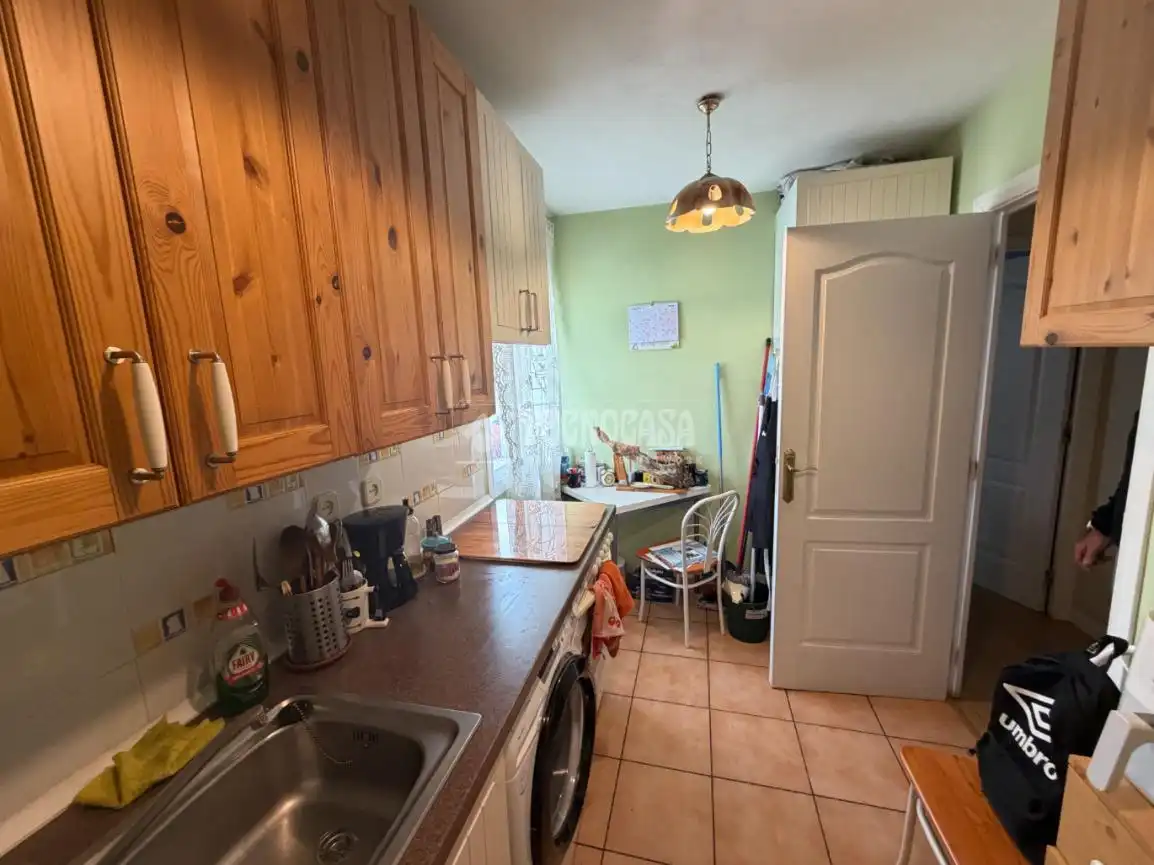 Cocina de Piso en venta en Madrid con Calefacción