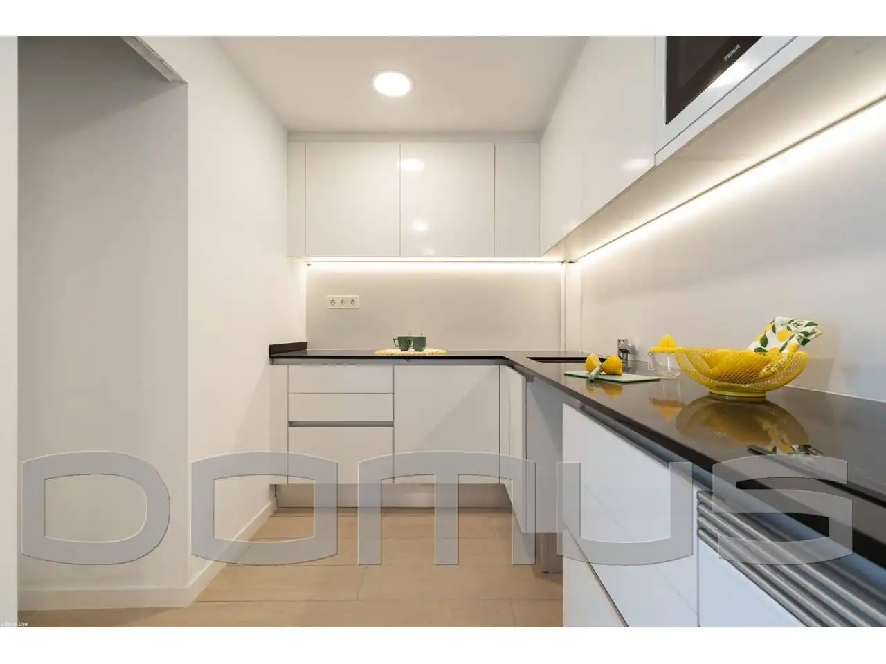 Piso con terraza en venta en Calle JOAN DE TOLEDO 7, imagen 6