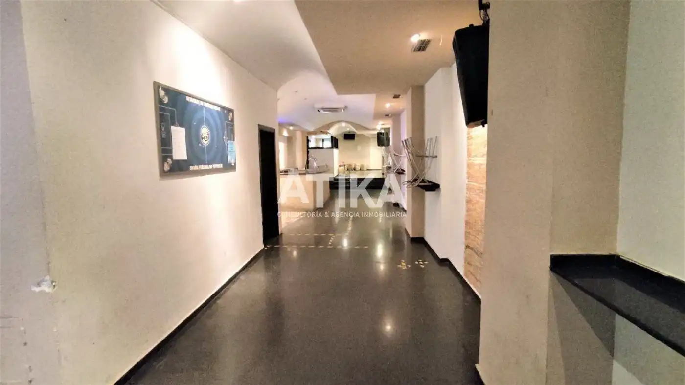 Business premises for sale in Sant Josep - Zona Hospital, imagen 4