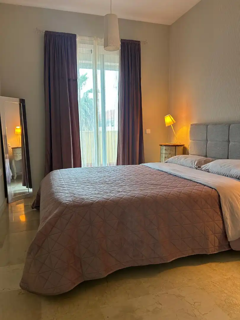Dormitori de Apartament en venda en Manilva amb Aire condicionat, Terrassa i Traster