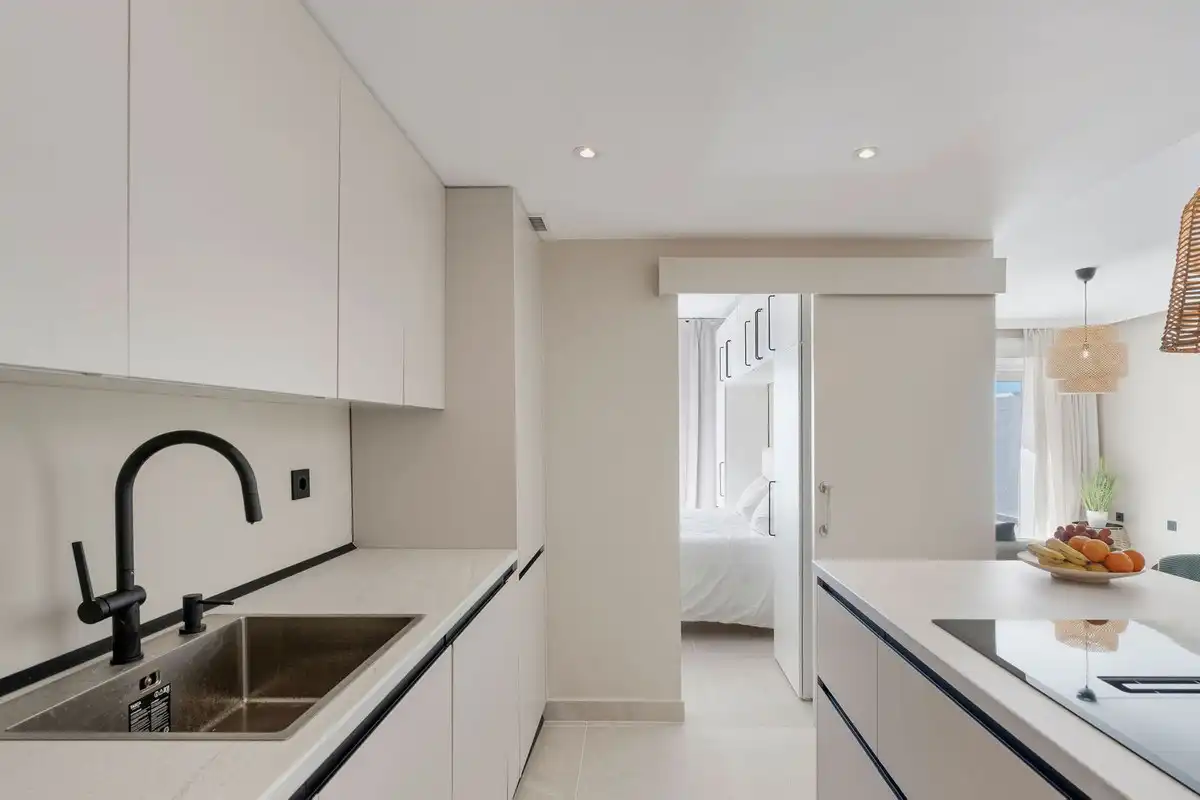 Apartment mit Pool zum Verkauf in Nueva Andalucía, imagen 18
