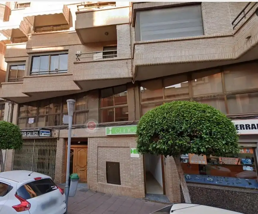 Oficina en venda a Piscinas
