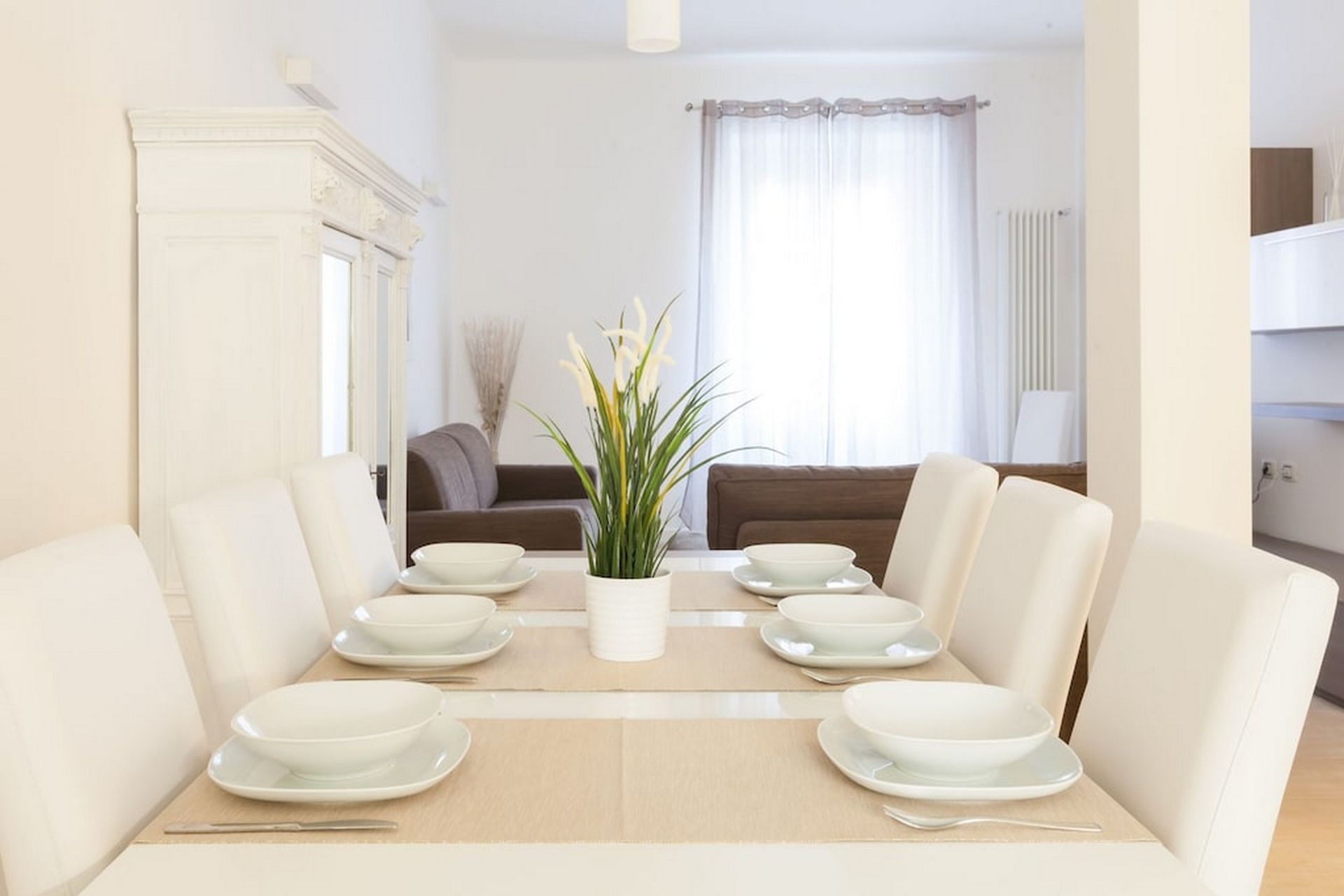 Menjador de Pis de lloguer en Getxo  amb Aire condicionat, Moblat i TV