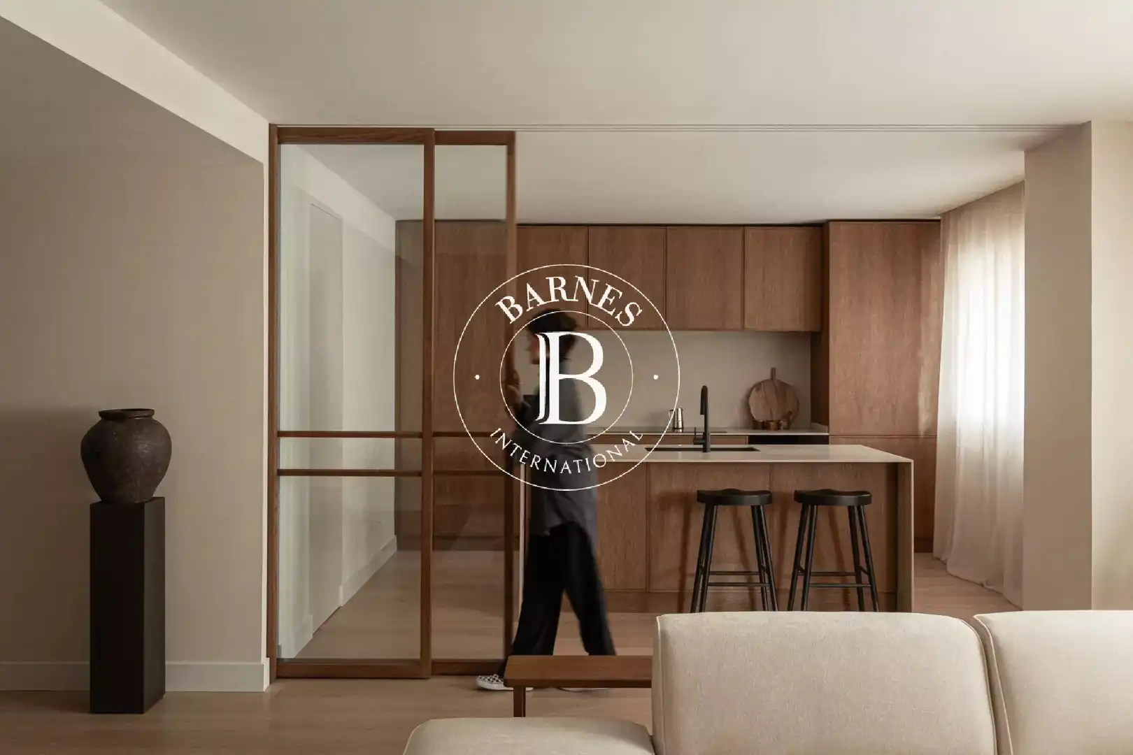 Flat for sale in  Madrid Capital  with Air Conditioner, Heating and Furnished