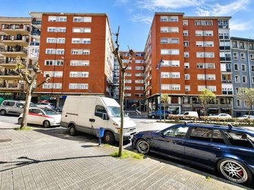 Pis amb balcó en venda a Centro