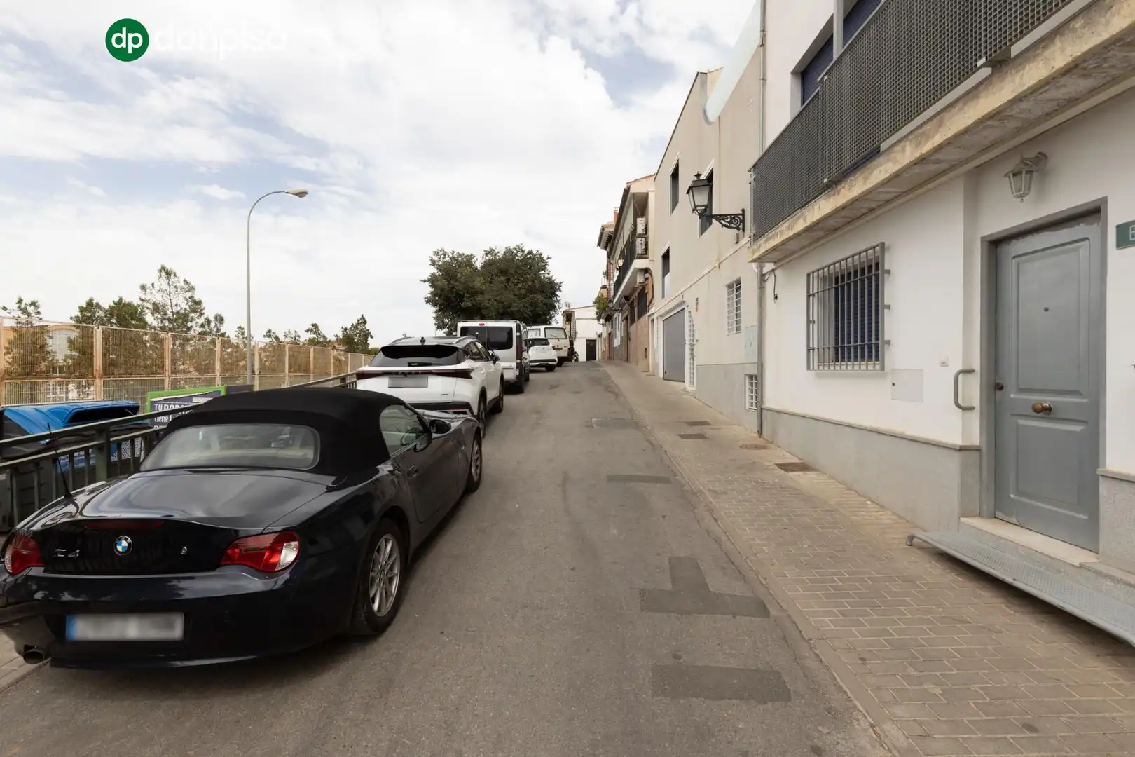 Vista exterior de Casa o chalet en venta en Granada con Calefacción, Terraza y Trastero