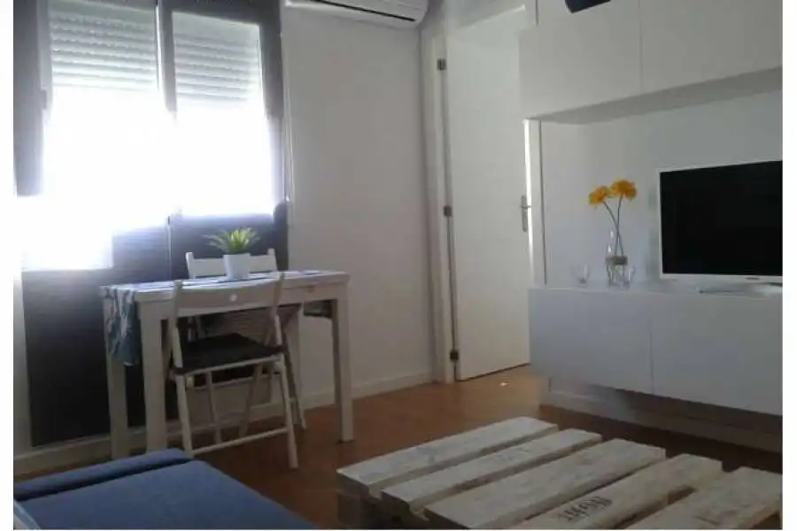 Habitación de Piso de alquiler en Almería con Aire acondicionado y Amueblado