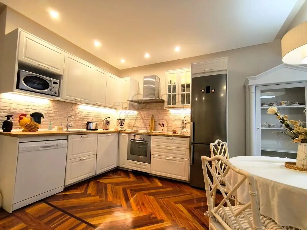 Cocina de Piso de alquiler en Bilbao  con Calefacción