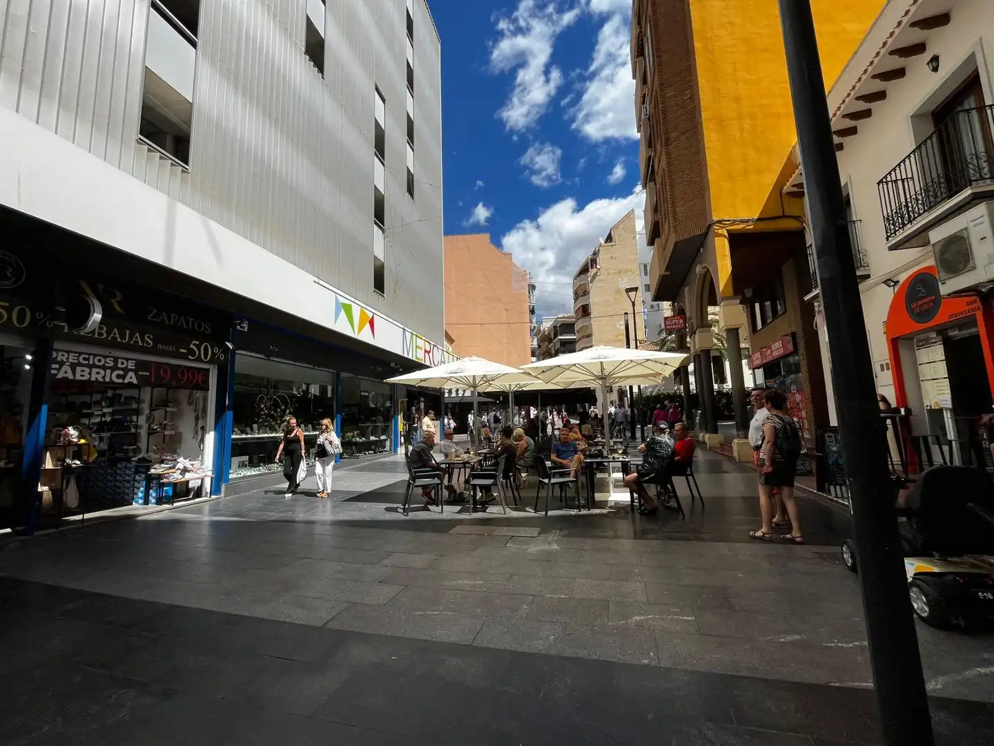Exterior view of Commercial properties for rent in Benidorm