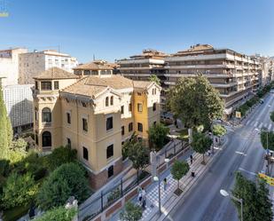 Vista exterior de Apartament en venda en  Granada Capital amb Balcó