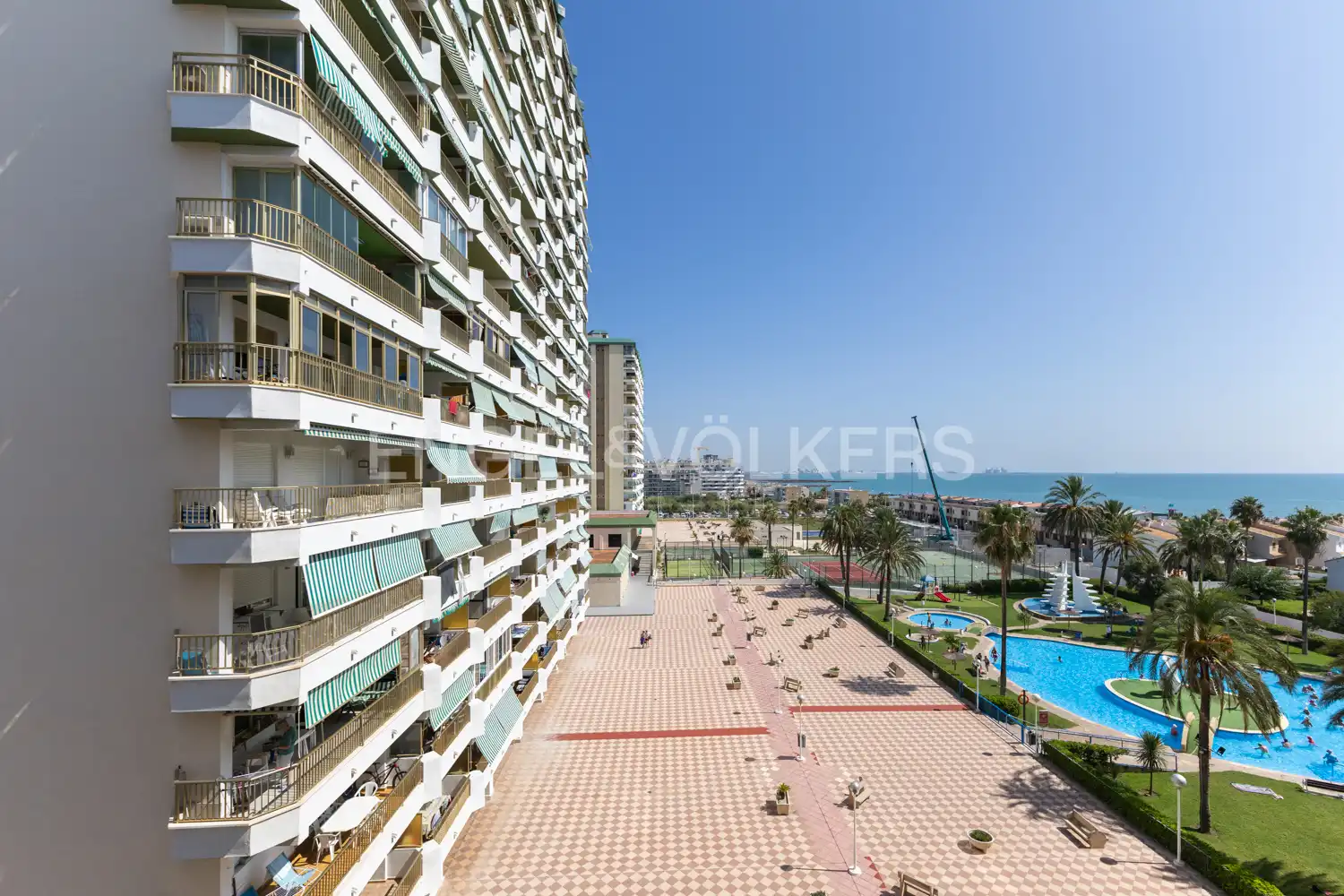 Vista exterior de Piso de alquiler en El Puig de Santa Maria con Aire acondicionado, Calefacción y Terraza