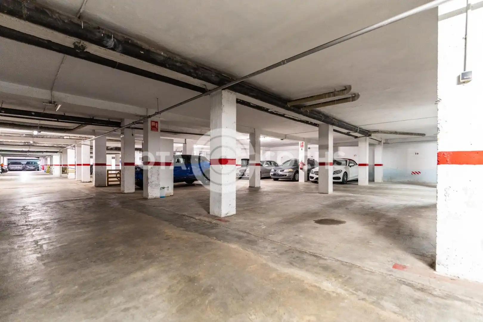 Parkplatz von Wohnung zum Verkauf in Tarragona mit Klimaanlage und Balkon