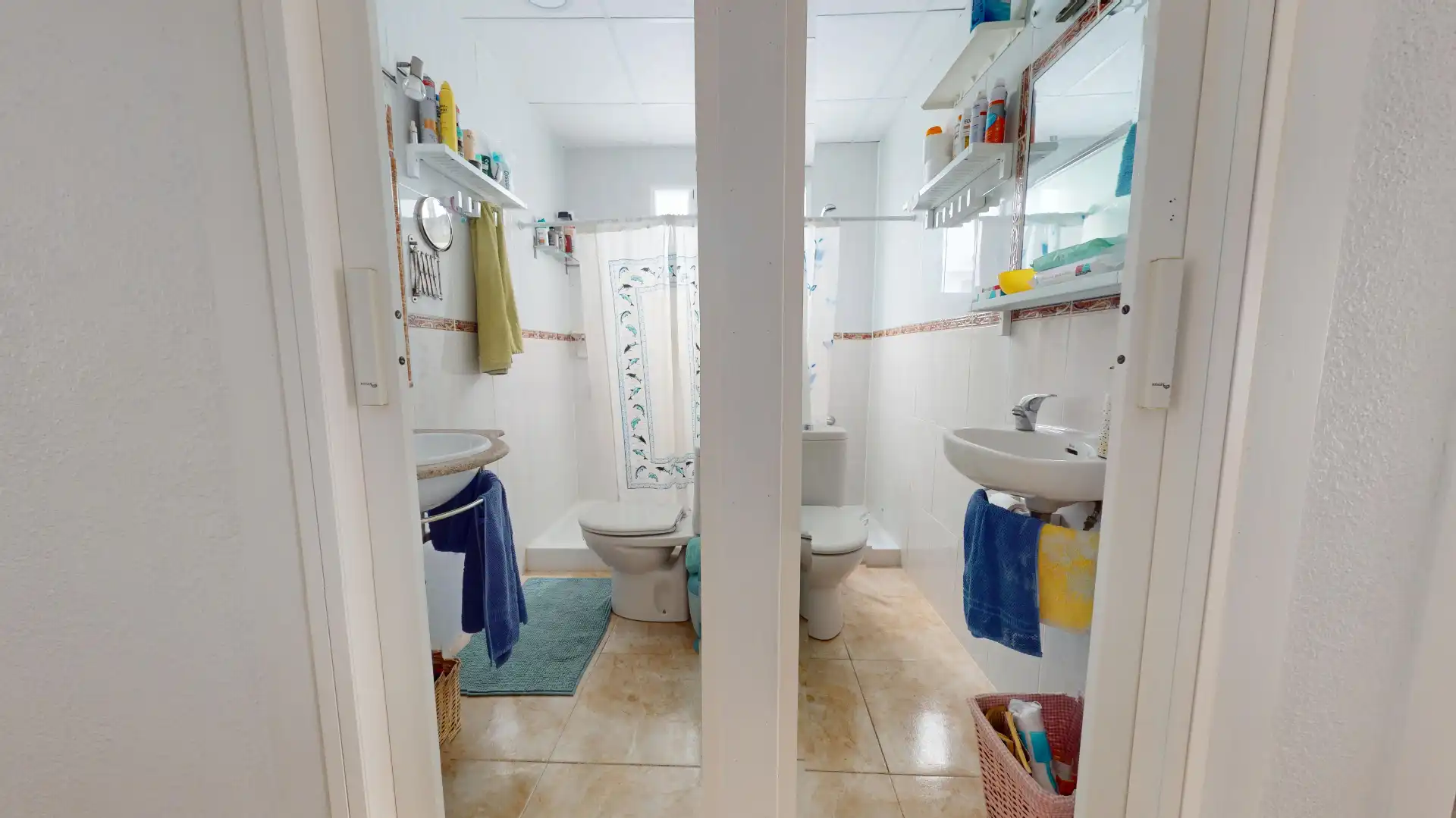 Baño de Piso en venta en Torrevieja con Aire acondicionado, Terraza y Amueblado