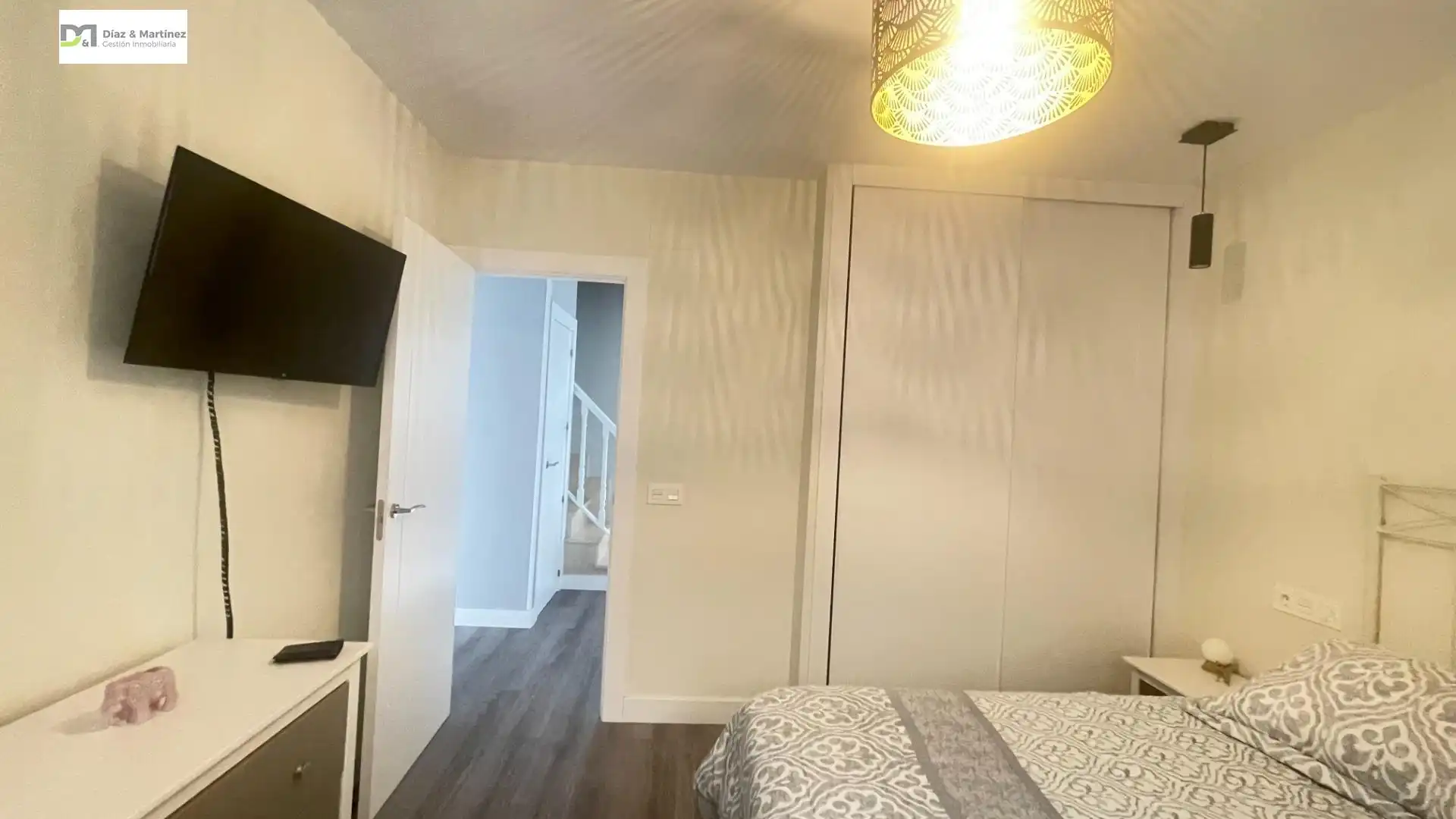 Habitación de Dúplex en venta en León Capital  con Calefacción y Parquet