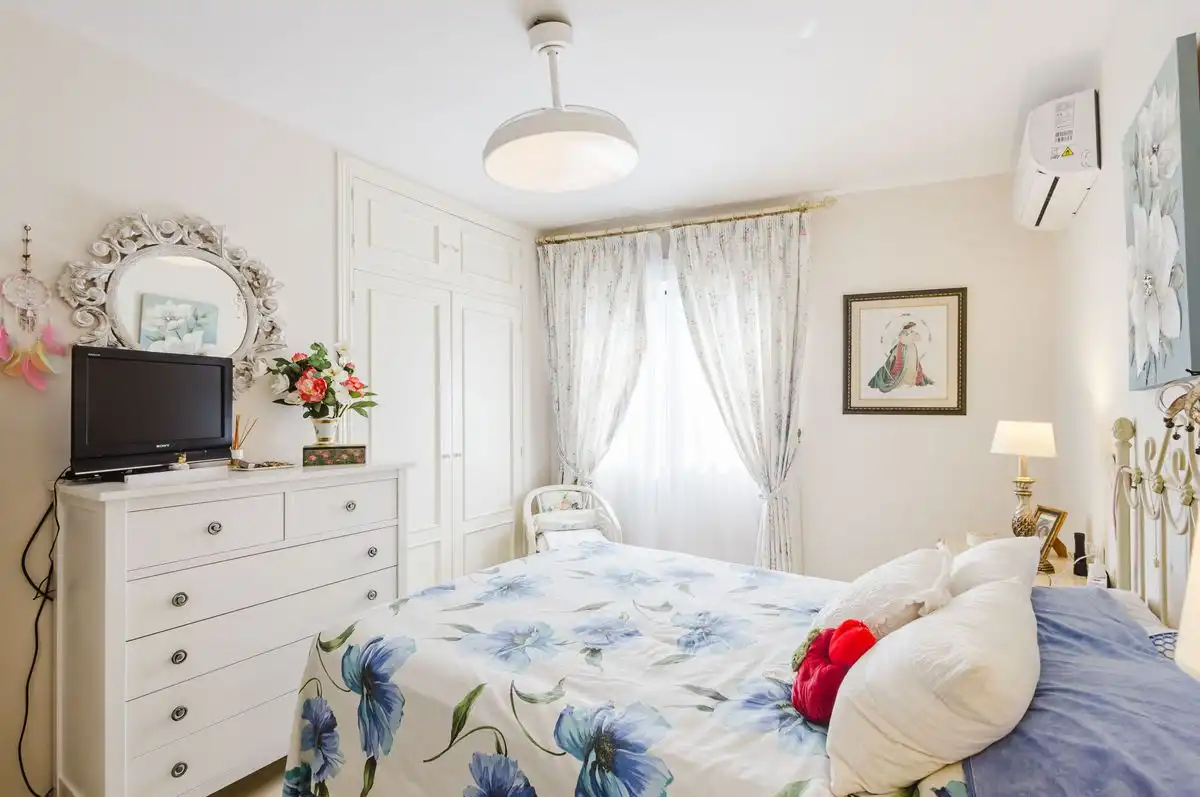 Flat with terrace for sale in Calle Pedro de Villandrado, imagen 22