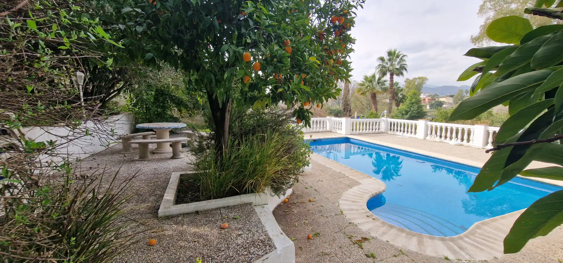 Piscina de Finca rústica en venta en Alhaurín El Grande con Aire acondicionado, Calefacción y Jardín privado